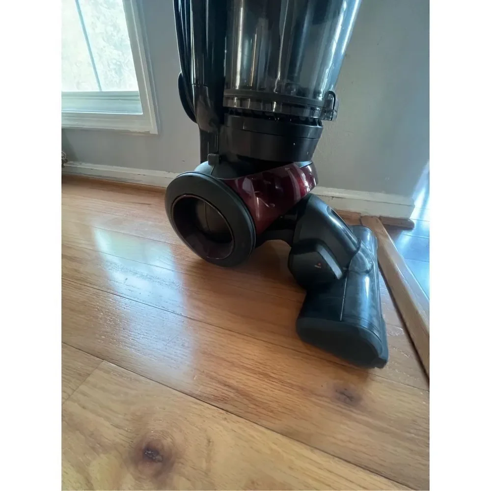Very rare Samsung Motion Sync Corded Bagless Vaccum Cleaner. Tested! Cleaned! Ne